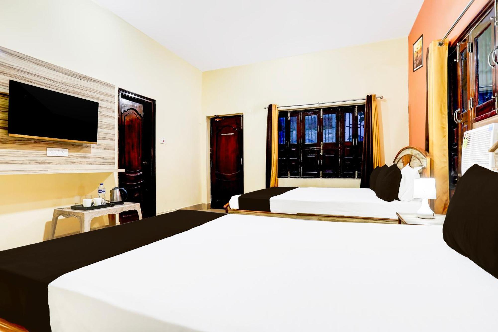 Hotel O R B Palace 바라나시 외부 사진